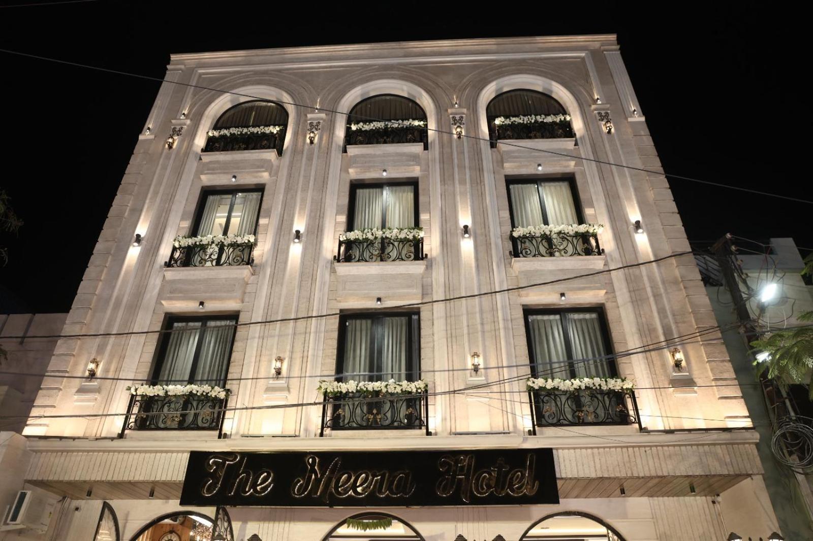 אויאיין The Meera Hotel מראה חיצוני תמונה